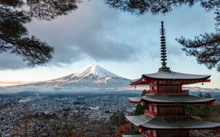 Ограничения на посещение горы Фудзи коснутся туристов уже в июле