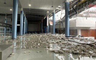 В Бангкоке рухнула крыша аэропорта
