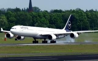 Рейс Lufthansa дважды возвращался назад из-за проблем с двигателем