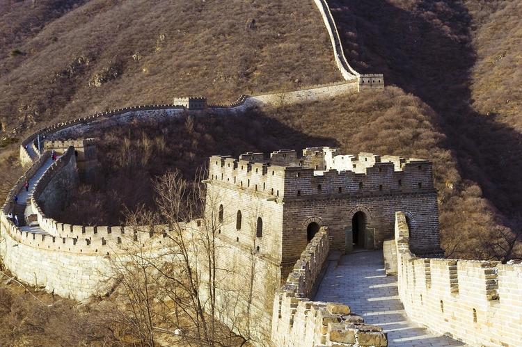 Туристов занесли в «черный» список Величавой Китайской стены за то, что они очень далеко зашли
