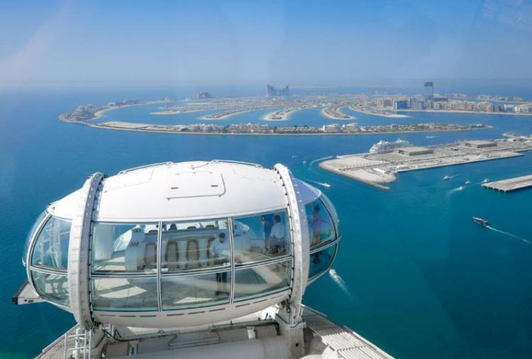 В Дубае раскрывается самое высокое в мире колесо обозрения