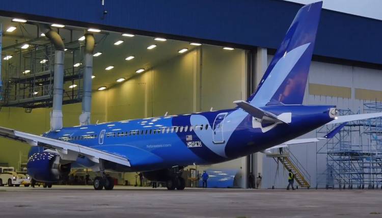 Авиакомпании наращивают заказы Airbus A220, чтобы выиграть в стоимости у конкурентов