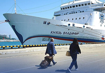 Лайнер «Князь Владимир» с туристами на борту с 31 августа не может выйти из порта Сочи