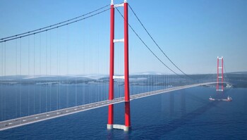 В Турции Европу и Азию связали новым мостом-рекордсменом
