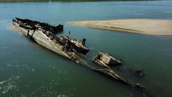 Германские корабли времен Второй мировой войны показались на деньке обмелевшего Дуная