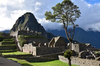 Старый город Мачу-Пикчу в Перу вновь открыт для туристов